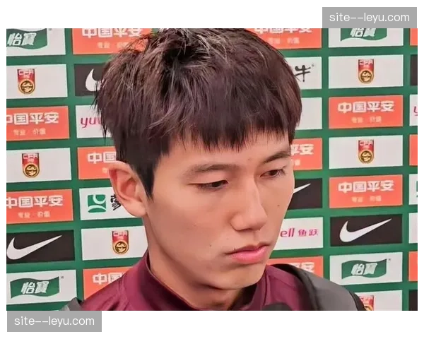 向余望多次威胁射门被扑 铜梁龙本土小将冲击力十足